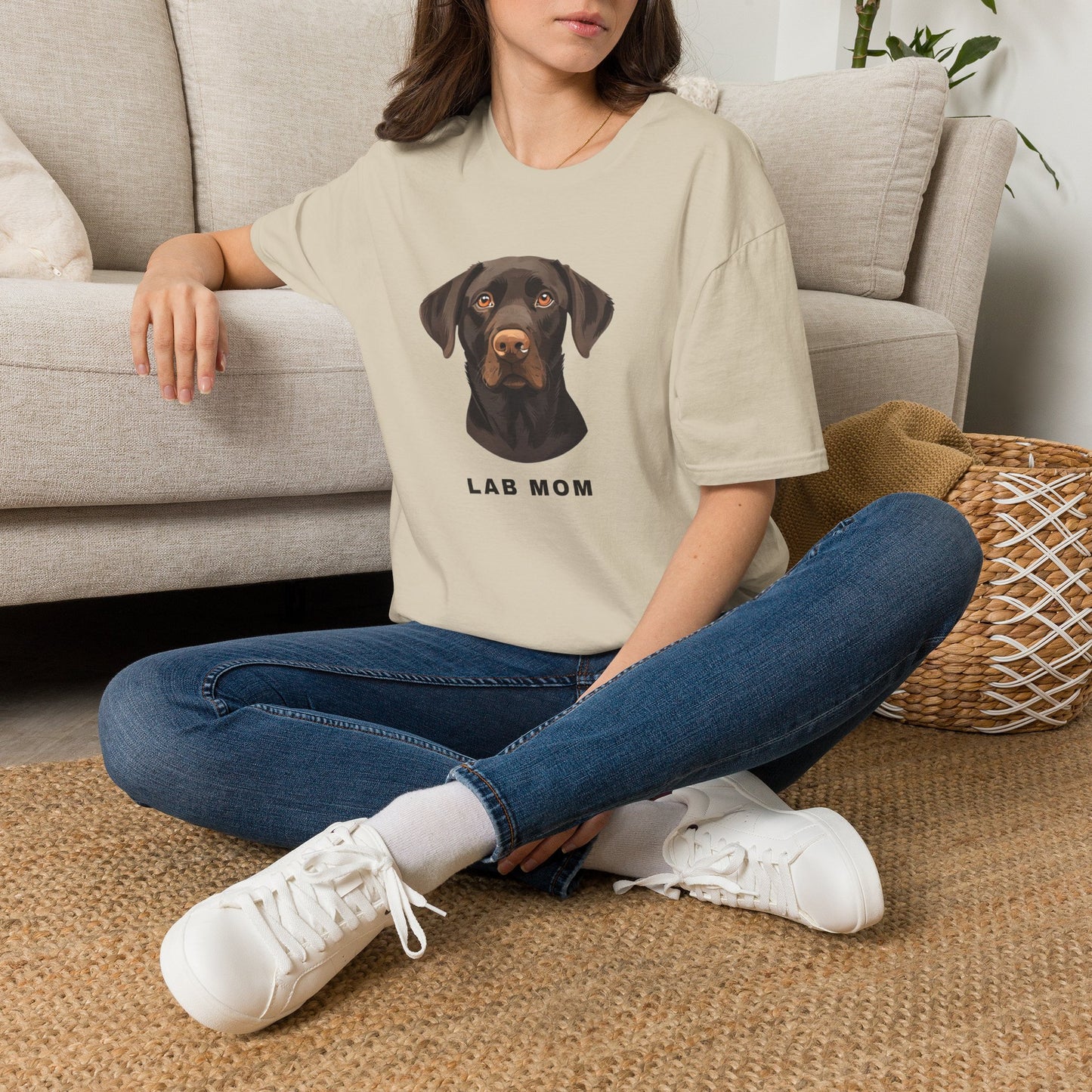 Lab Mom Shirt - Illustrated Black Labrador Tee