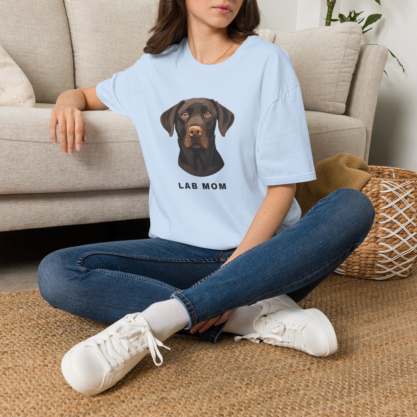 Lab Mom Shirt - Illustrated Black Labrador Tee