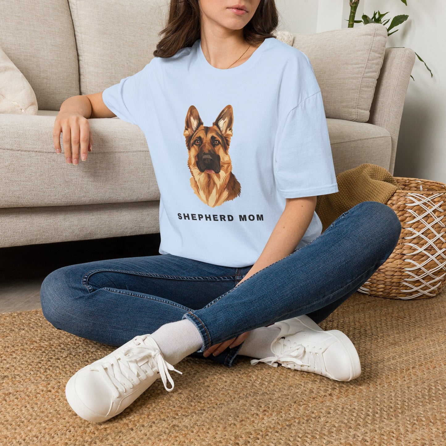 German Shepherd Mom Shirt - Illustrated Portrait Tee