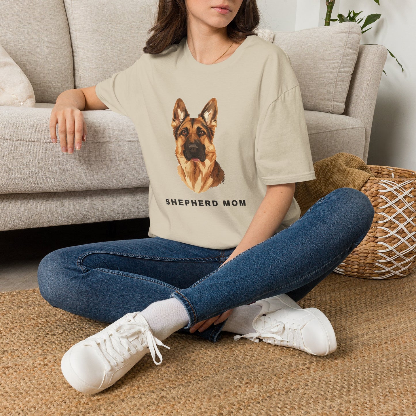 German Shepherd Mom Shirt - Illustrated Portrait Tee