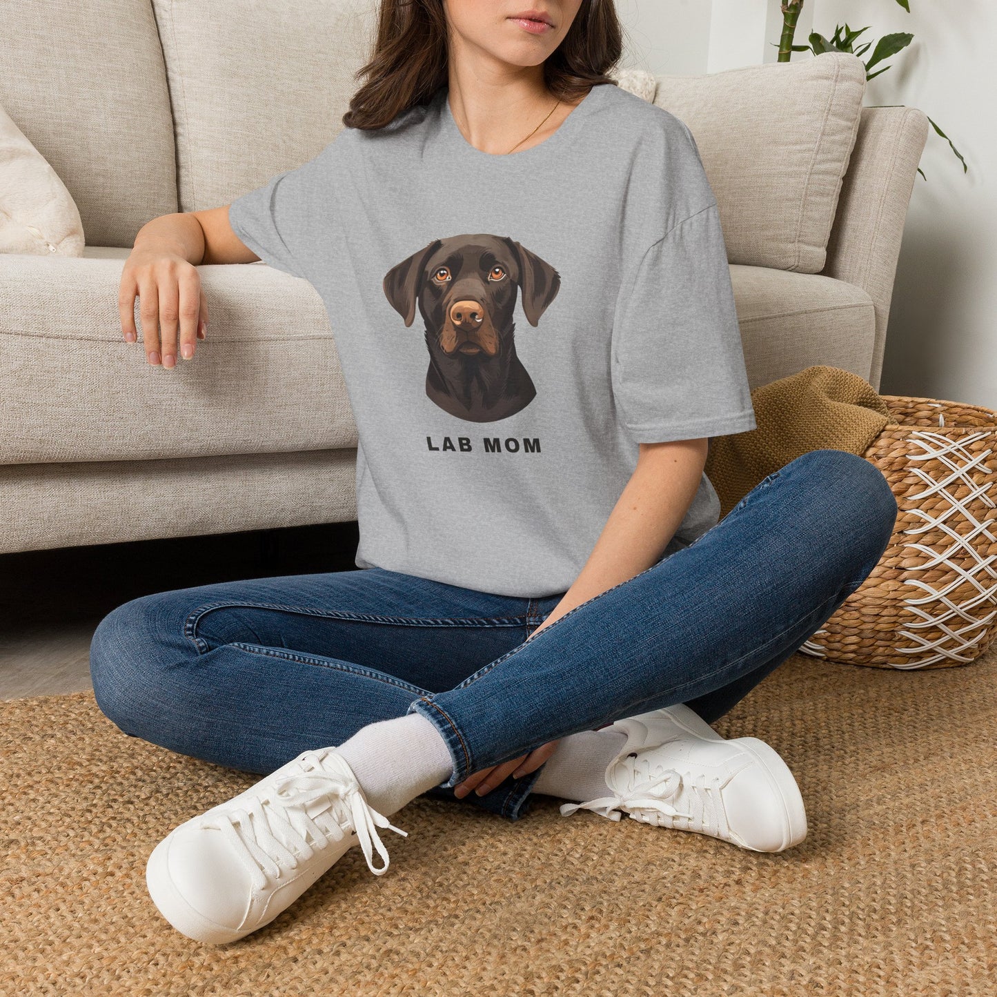 Lab Mom Shirt - Illustrated Black Labrador Tee